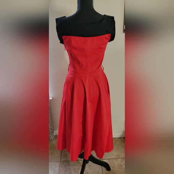 Hearts & Rises Black/Red Dress - Picture 2 of 2